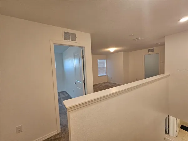 $2,550 | 3928 Capri Coast Drive, Plant City, FL 33565