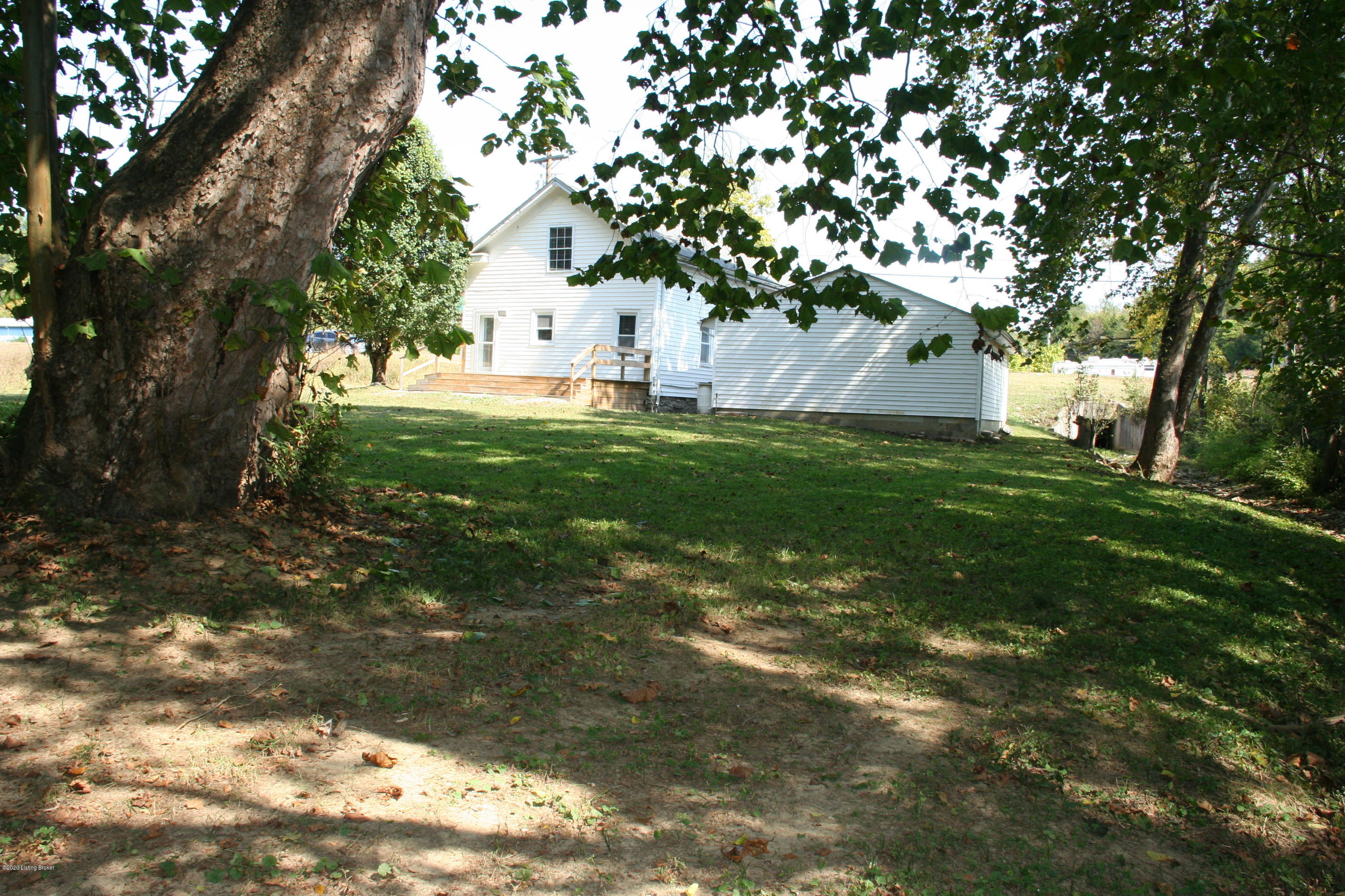 2283-1 South Bardstown Road Mount Washington, KY 40047 - Photo 35 of 41 IMG_5333