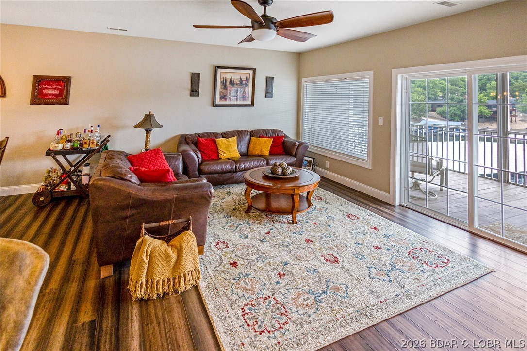 68 Lighthouse Road, Unit 121 Lake Ozark, MO 65049 - Photo 19 of 30 Living area.