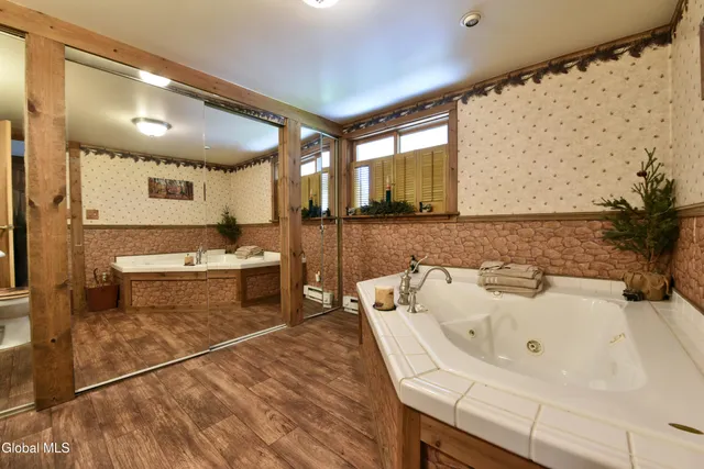 $290,000 | 229 Murray Hill Road, Ephratah, NY 13452