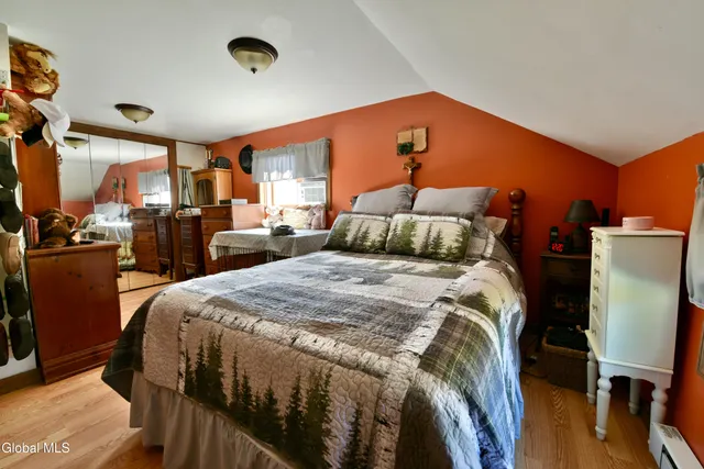 $290,000 | 229 Murray Hill Road, Ephratah, NY 13452