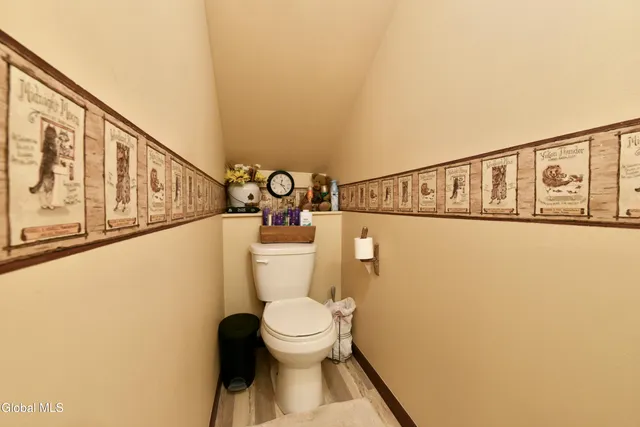 $290,000 | 229 Murray Hill Road, Ephratah, NY 13452