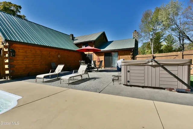 $290,000 | 229 Murray Hill Road, Ephratah, NY 13452