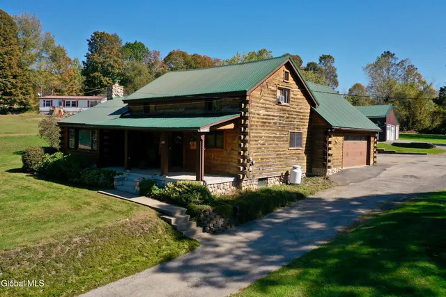 $290,000 | 229 Murray Hill Road, Ephratah, NY 13452