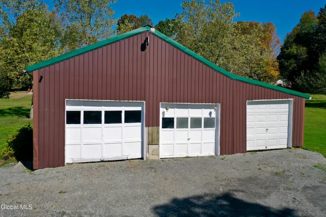 $290,000 | 229 Murray Hill Road, Ephratah, NY 13452