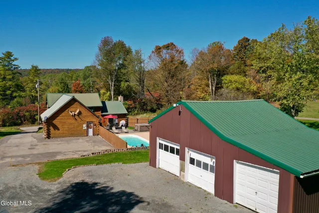 $290,000 | 229 Murray Hill Road, Ephratah, NY 13452