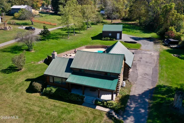 $290,000 | 229 Murray Hill Road, Ephratah, NY 13452