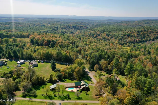 $290,000 | 229 Murray Hill Road, Ephratah, NY 13452