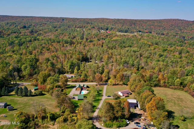 $290,000 | 229 Murray Hill Road, Ephratah, NY 13452