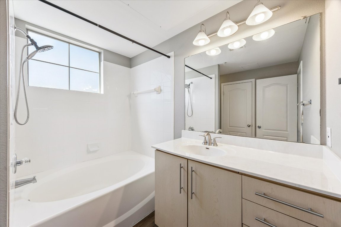 11203 Ranch Road 2222, Unit 1504 Austin, TX 78730 - Photo 9 of 10