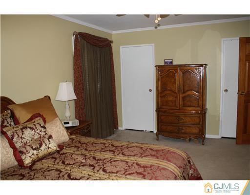 21 Owens Road Old Bridge, NJ 08857 - Photo 11 of 25 Gallery Image 11