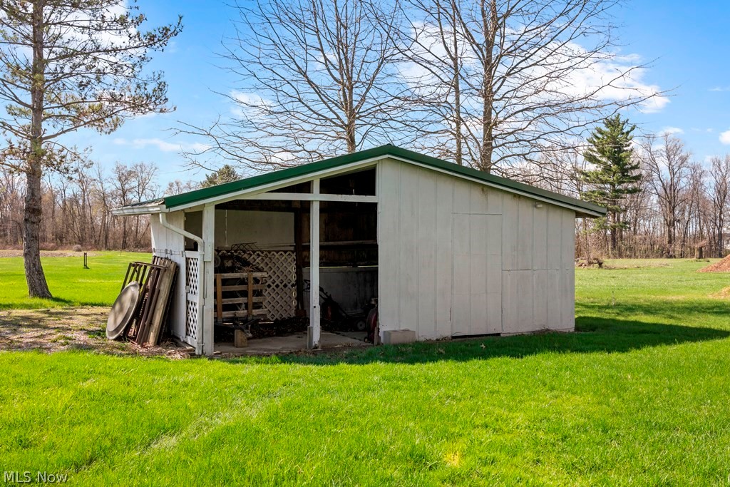 20290 Indian Hollow Road Wellington, OH 44090 - Photo 41 of 45