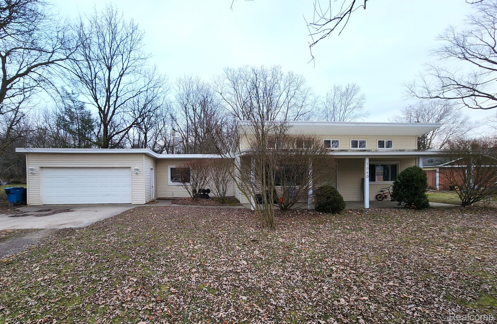 7040 North Center Road Mount Morris, MI 48458 - Photo 2 of 11 Gallery Image 2
