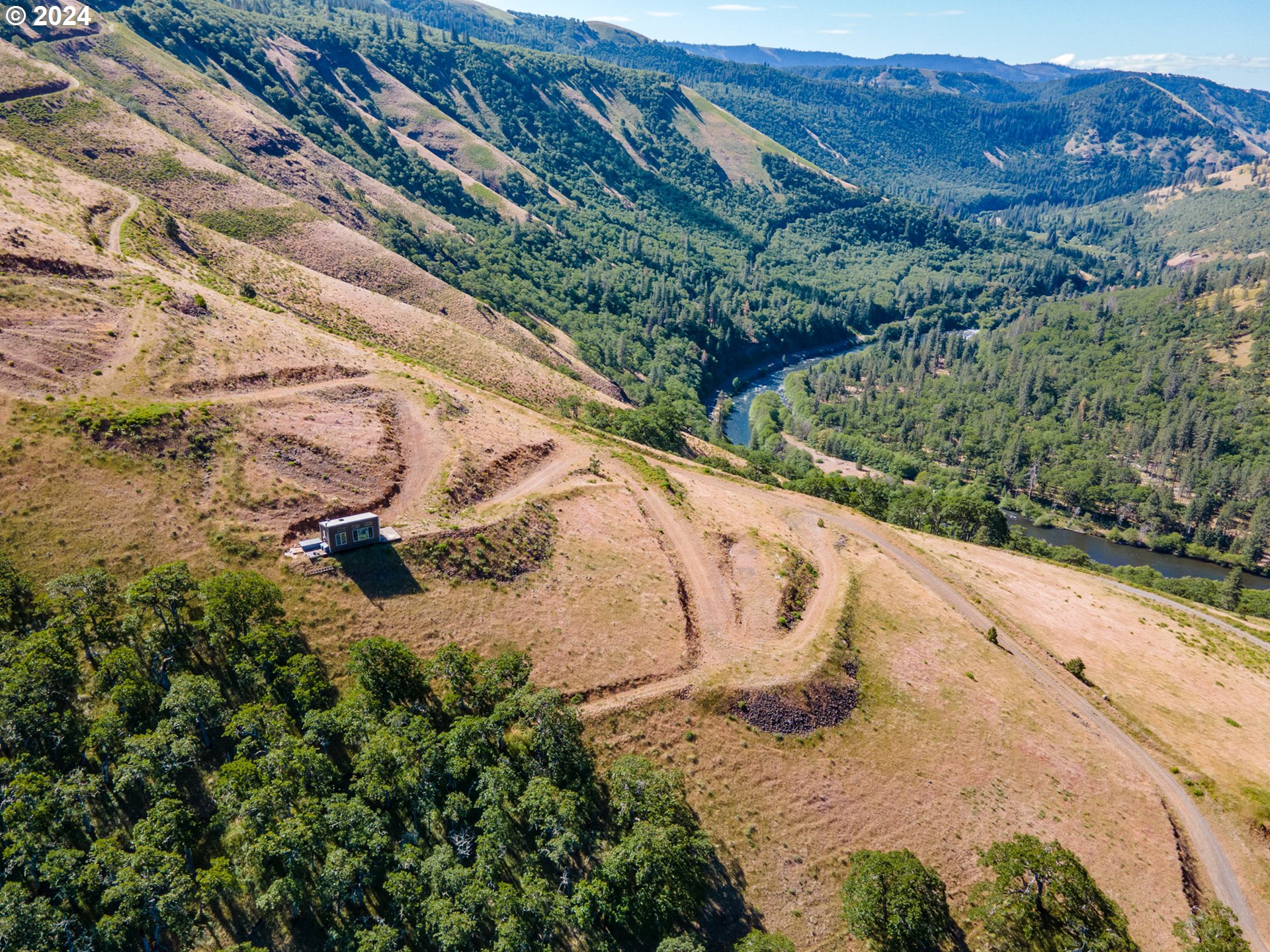 Suz Ridge Road Lyle, WA 98635 - Photo 23 of 40 Gallery Image 23