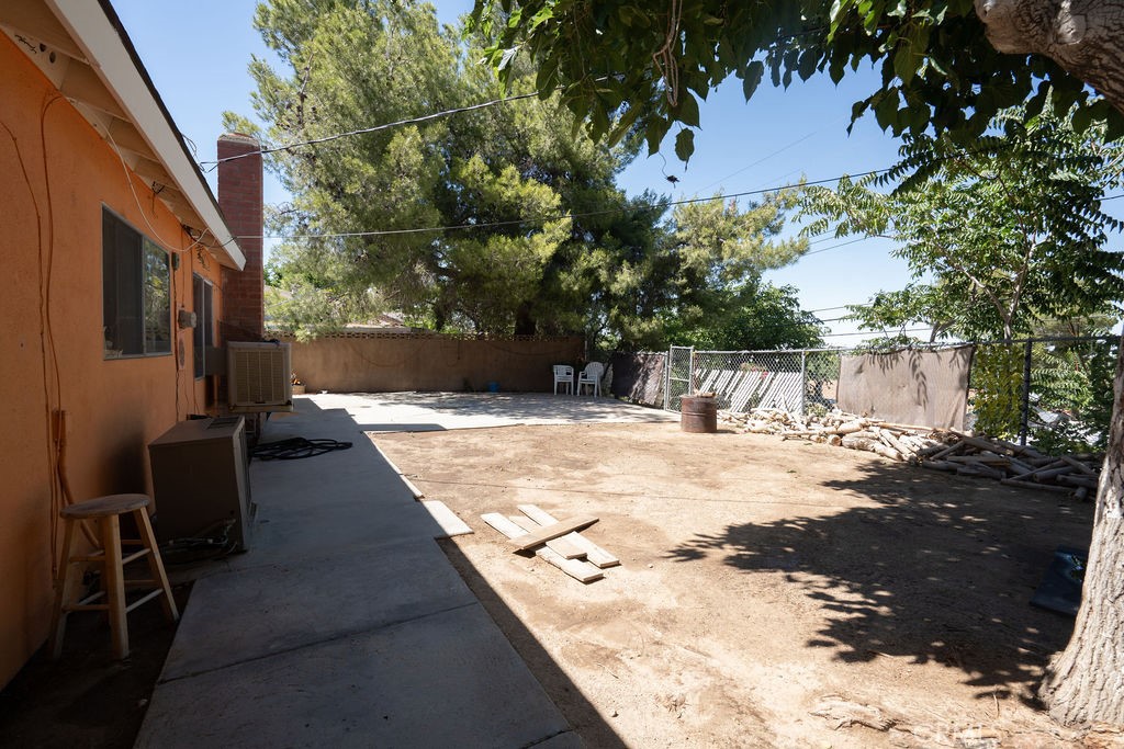 37406 3rd Palmdale, CA 93550 - Photo 37 of 42