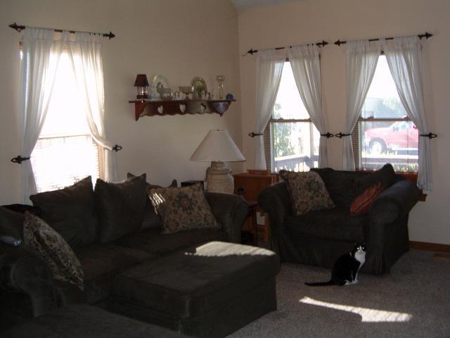 4377 South 200th Road East Franklin, IN 46131 - Photo 3 of 7 Gallery Image 3