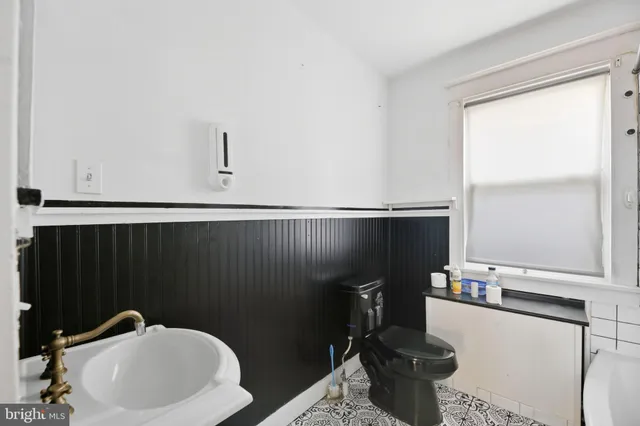 $299,000 | 39 Frambes Avenue, Pleasantville, NJ 08232