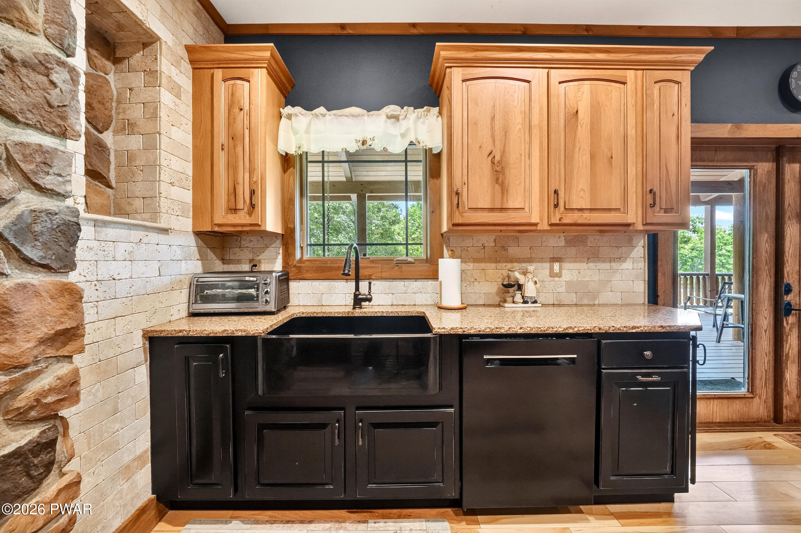 61 Gravity Road Hawley, PA 18428 - Photo 11 of 51
