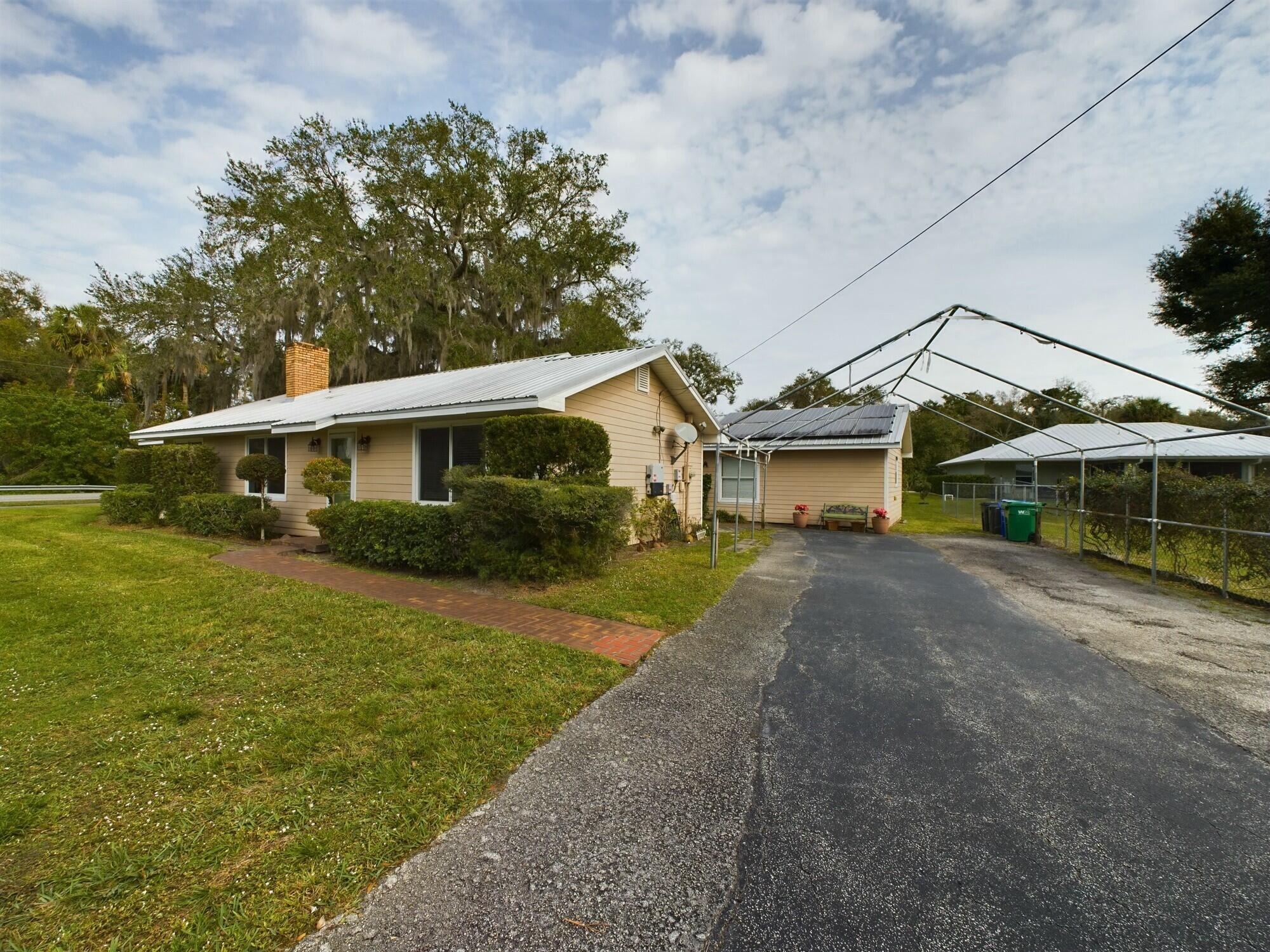 1517 Southwest 7th Avenue Okeechobee, FL 34974 - Photo 4 of 51 tempImagen10bOW