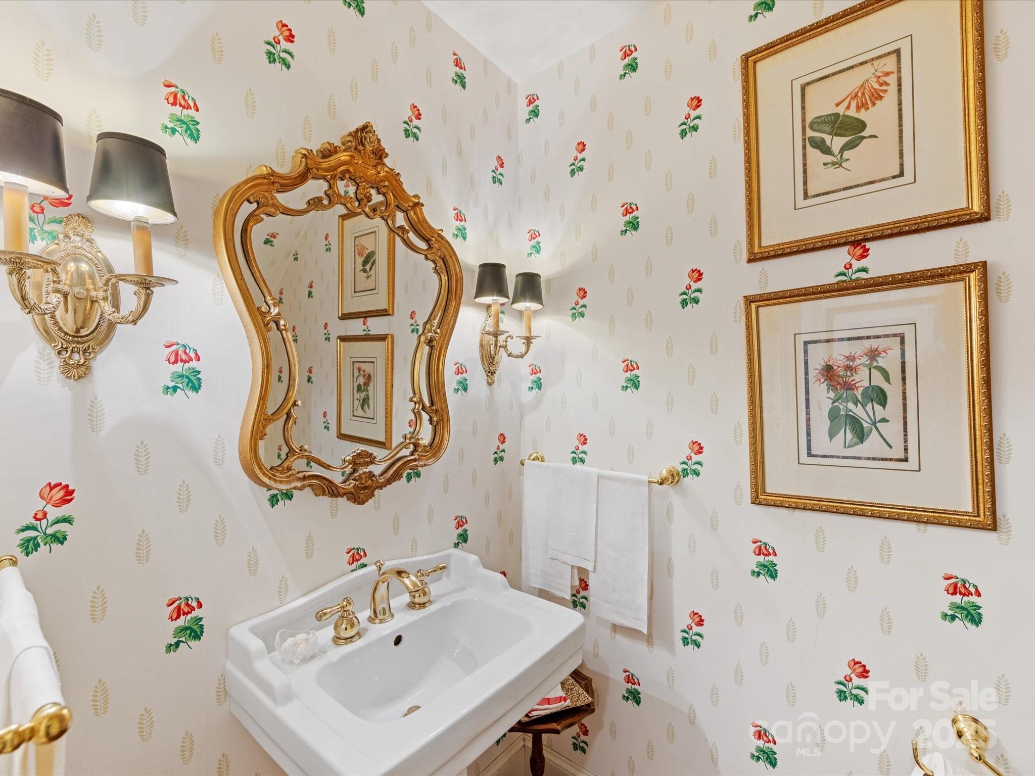 555 Manning Drive, Unit 7 Charlotte, NC 28209 - Photo 18 of 45 a bathroom with a sink and a mirror