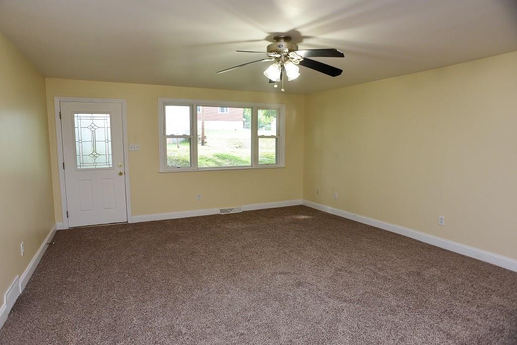 405 Crawford Run Road Cheswick, PA 15024 - Photo 5 of 15