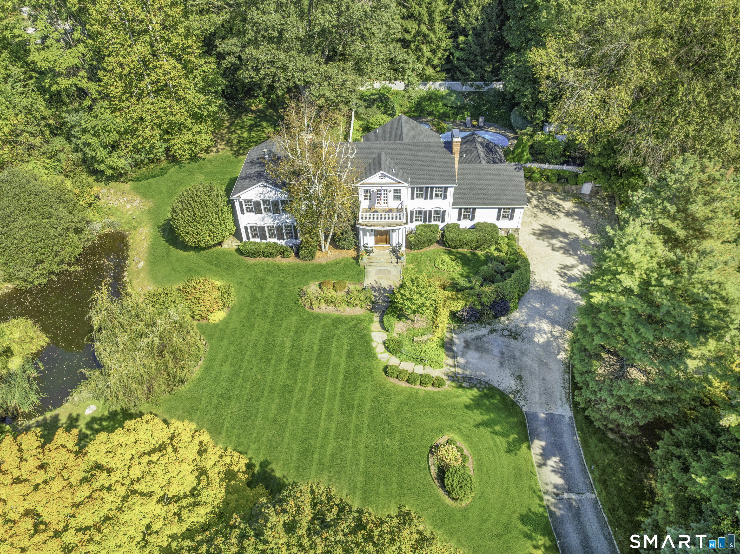 113 Brushy Ridge Road New Canaan, CT 06840 - Photo 4 of 40