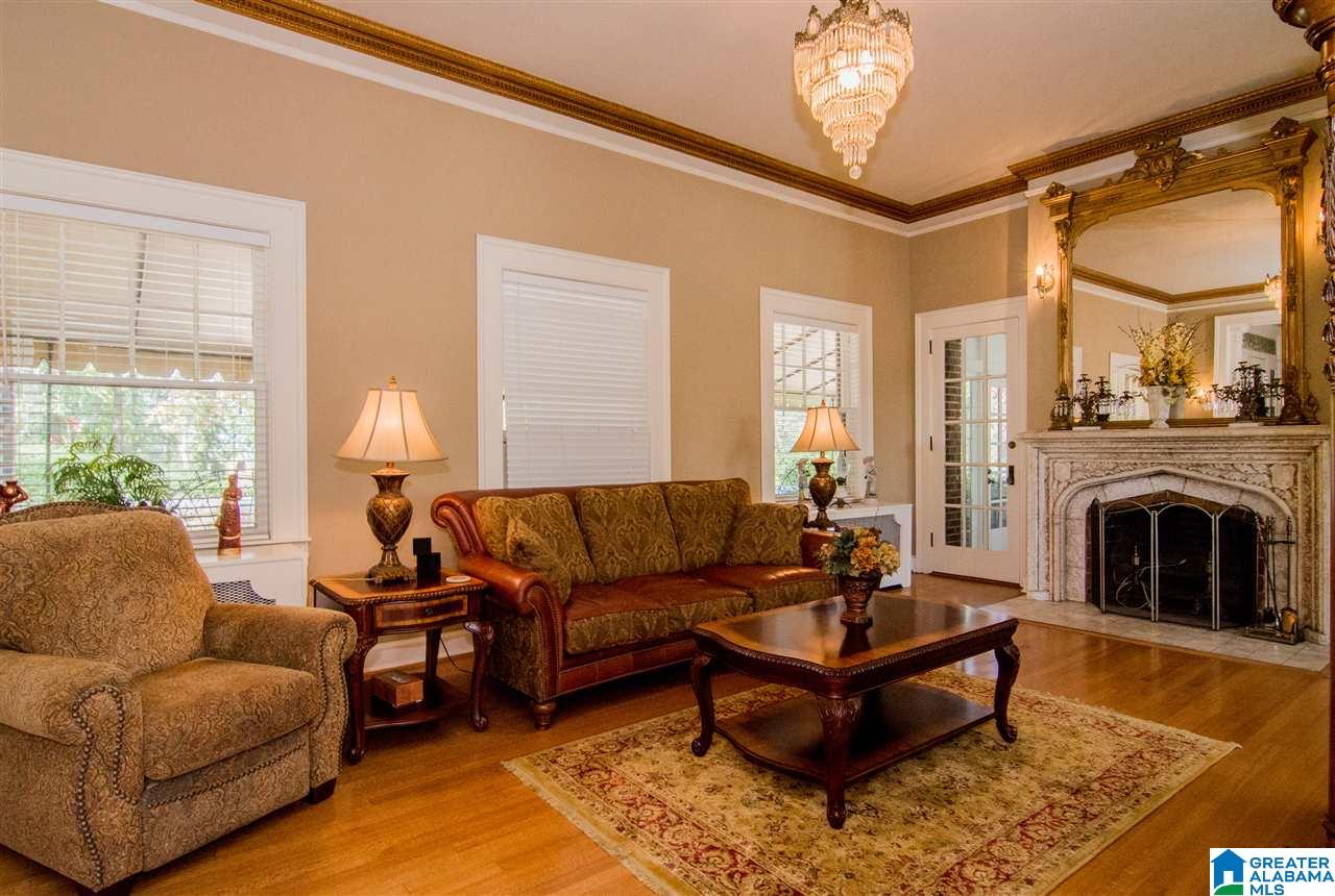 917 Shades Crest Road Birmingham, AL 35226 - Photo 8 of 50
