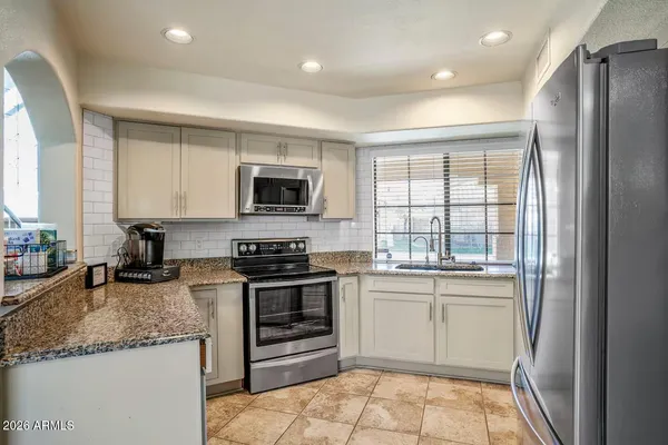 $520,000 | 40 West Sarah Lane, Tempe, AZ 85284