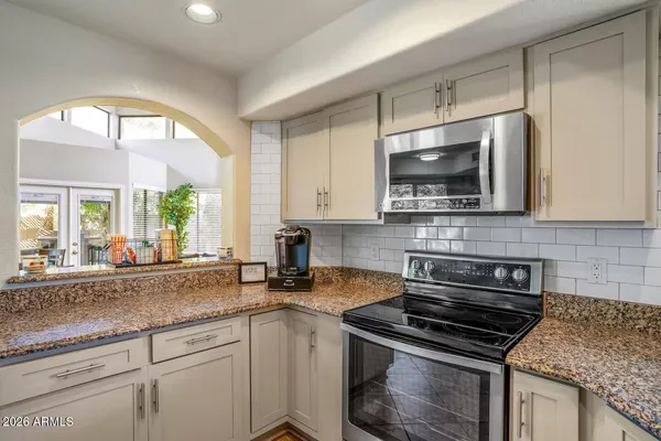 $520,000 | 40 West Sarah Lane, Tempe, AZ 85284