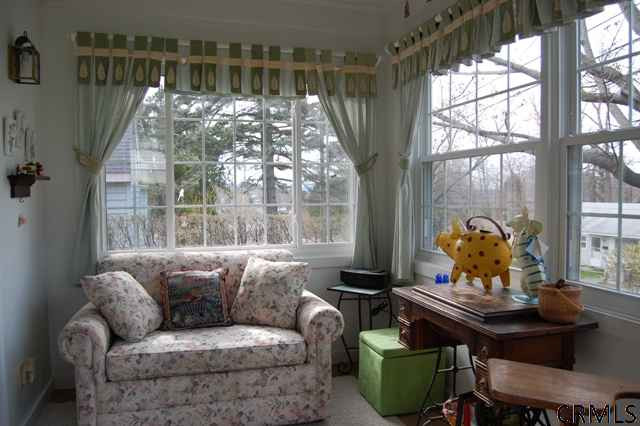 232 Madison Avenue Rensselaer, NY 12144 - Photo 4 of 15 Photo 4