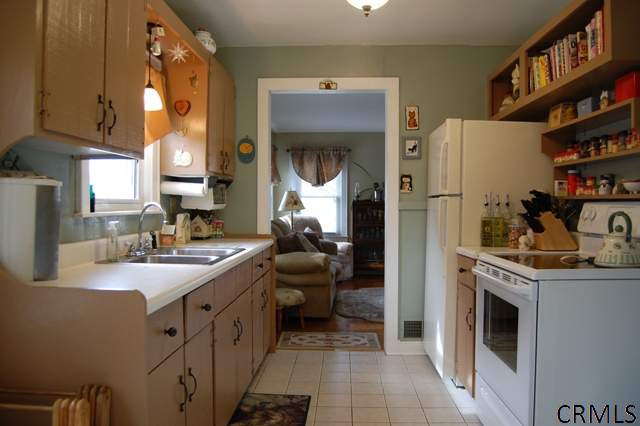 232 Madison Avenue Rensselaer, NY 12144 - Photo 8 of 15 Photo 8