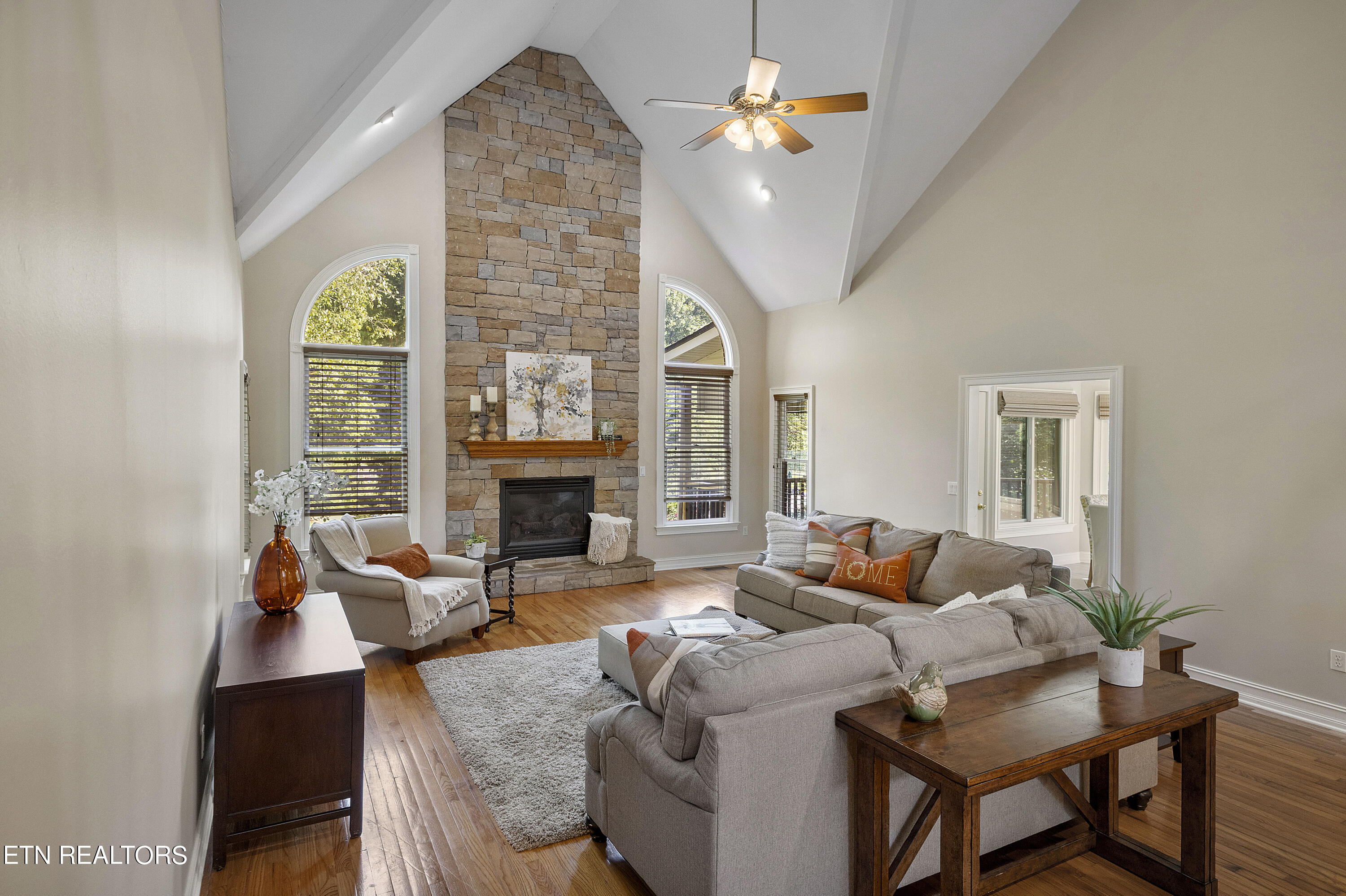 83 Rolling Links Boulevard Oak Ridge, TN 37830 - Photo 11 of 50 E3_L40A0173