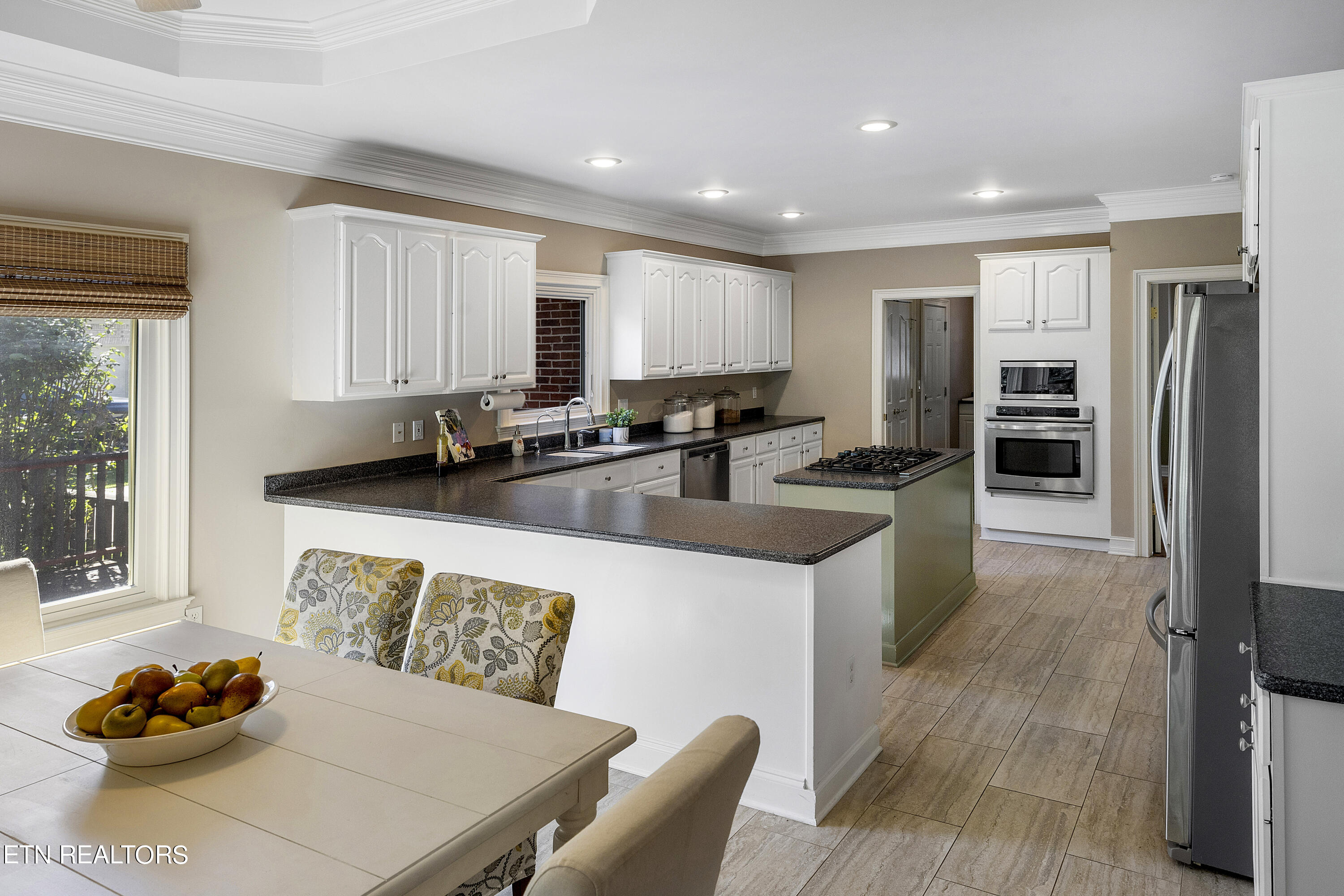 83 Rolling Links Boulevard Oak Ridge, TN 37830 - Photo 13 of 50 F1_L40A0156