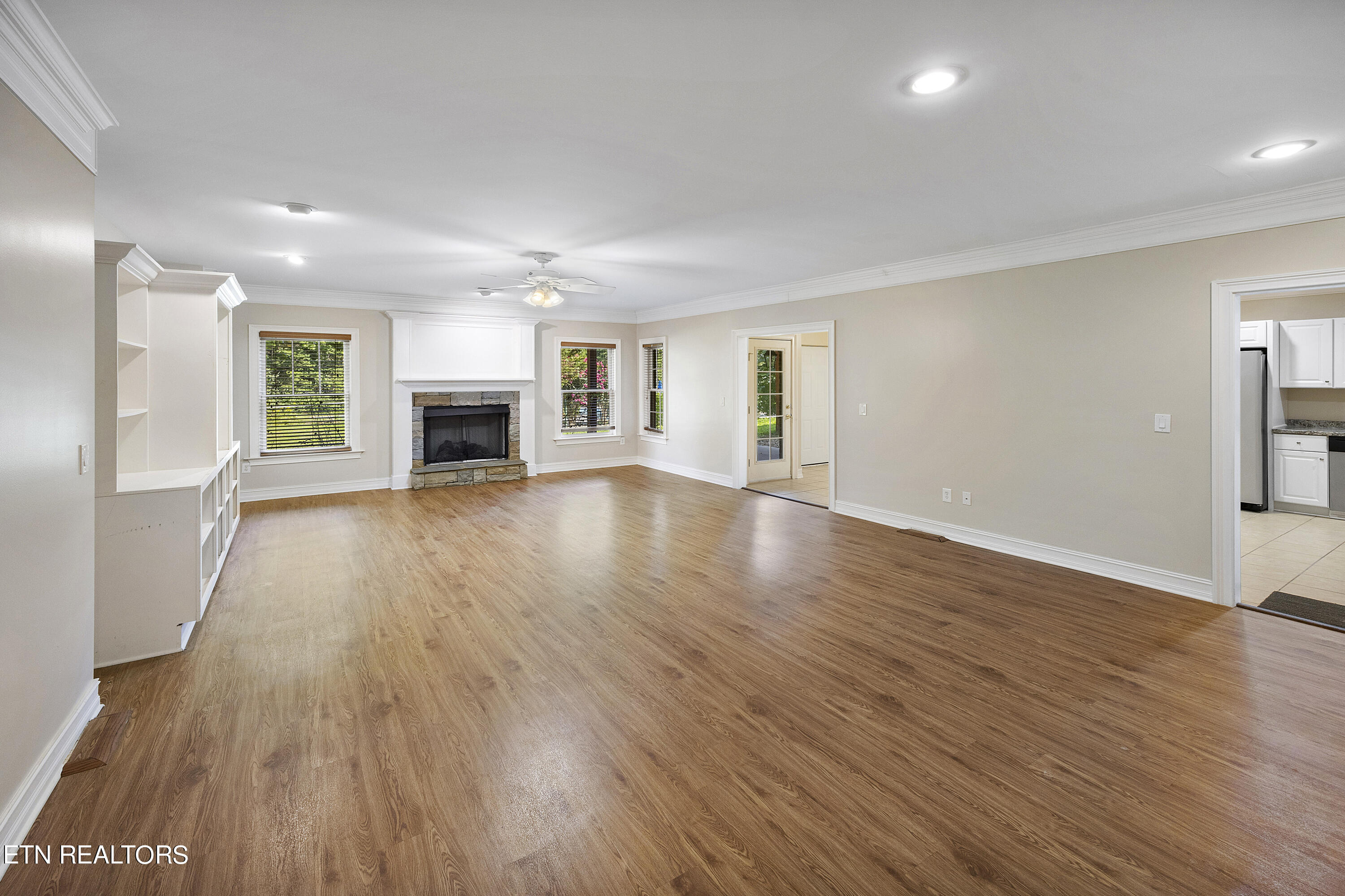 83 Rolling Links Boulevard Oak Ridge, TN 37830 - Photo 41 of 50 L2_L40A0225