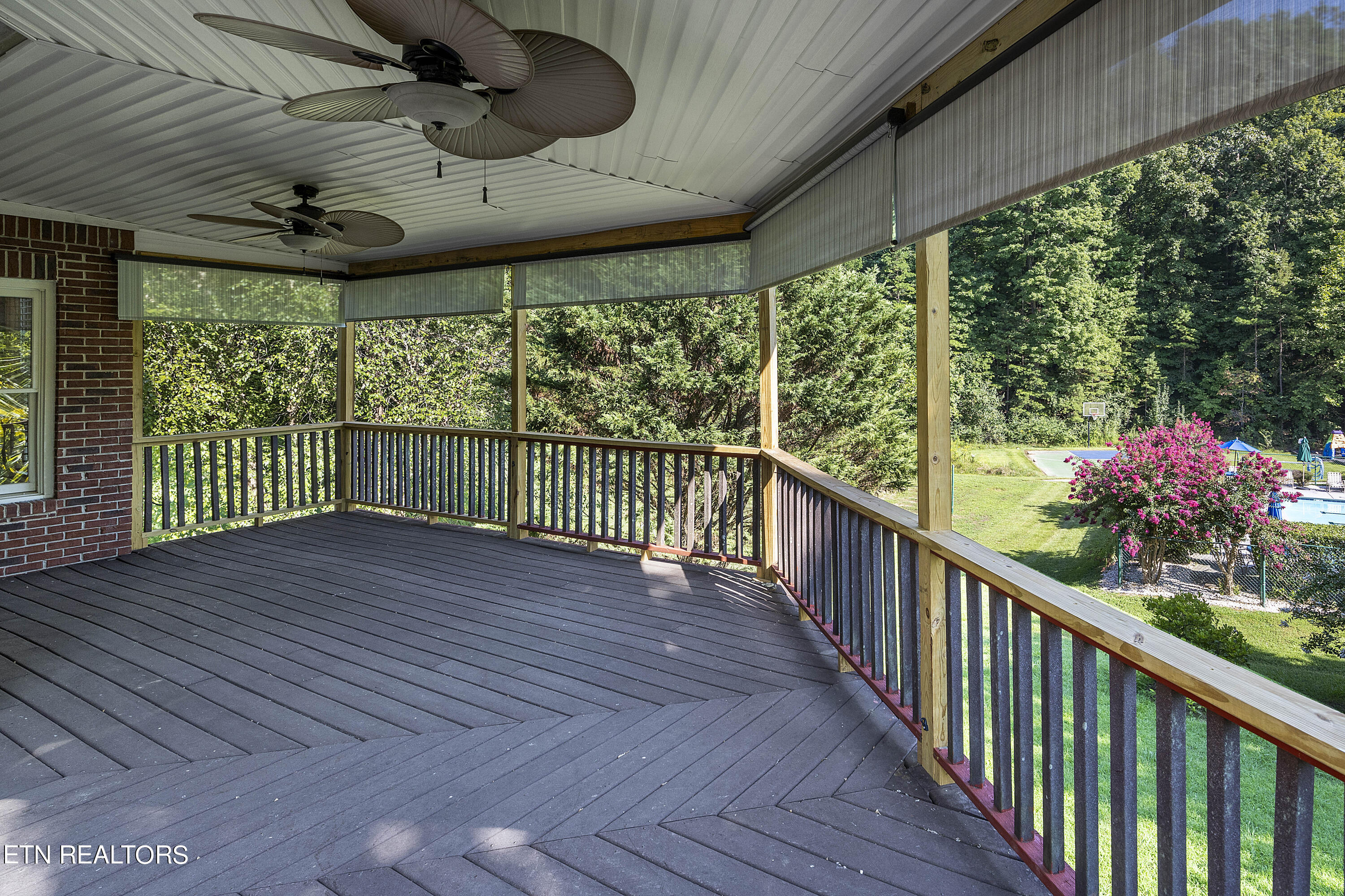 83 Rolling Links Boulevard Oak Ridge, TN 37830 - Photo 48 of 50 O1_L40A0121