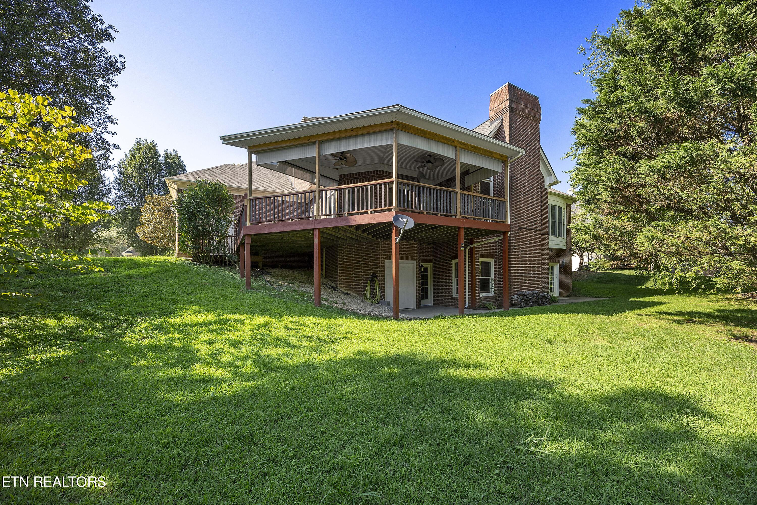 83 Rolling Links Boulevard Oak Ridge, TN 37830 - Photo 50 of 50 O3_L40A0103