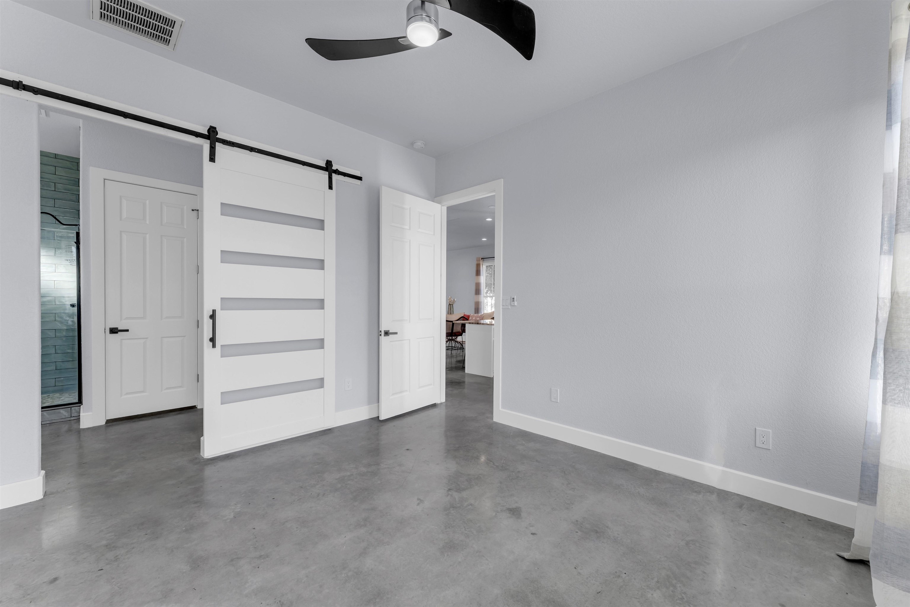 520 East Island Drive Bluffton, TX 78607 - Photo 15 of 30
