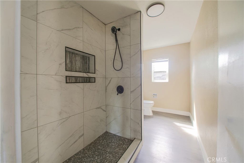 1703 Yolo Street Corning, CA 96021 - Photo 13 of 21 Bathroom