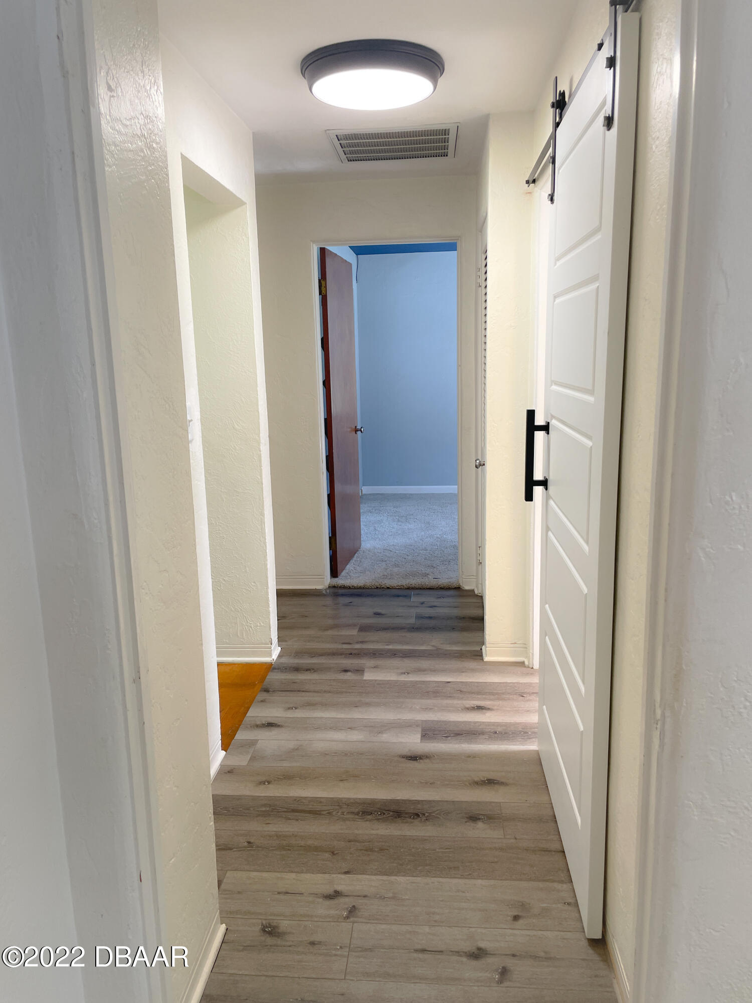 519 Big Tree Road South Daytona, FL 32119 - Photo 11 of 28 Hallway