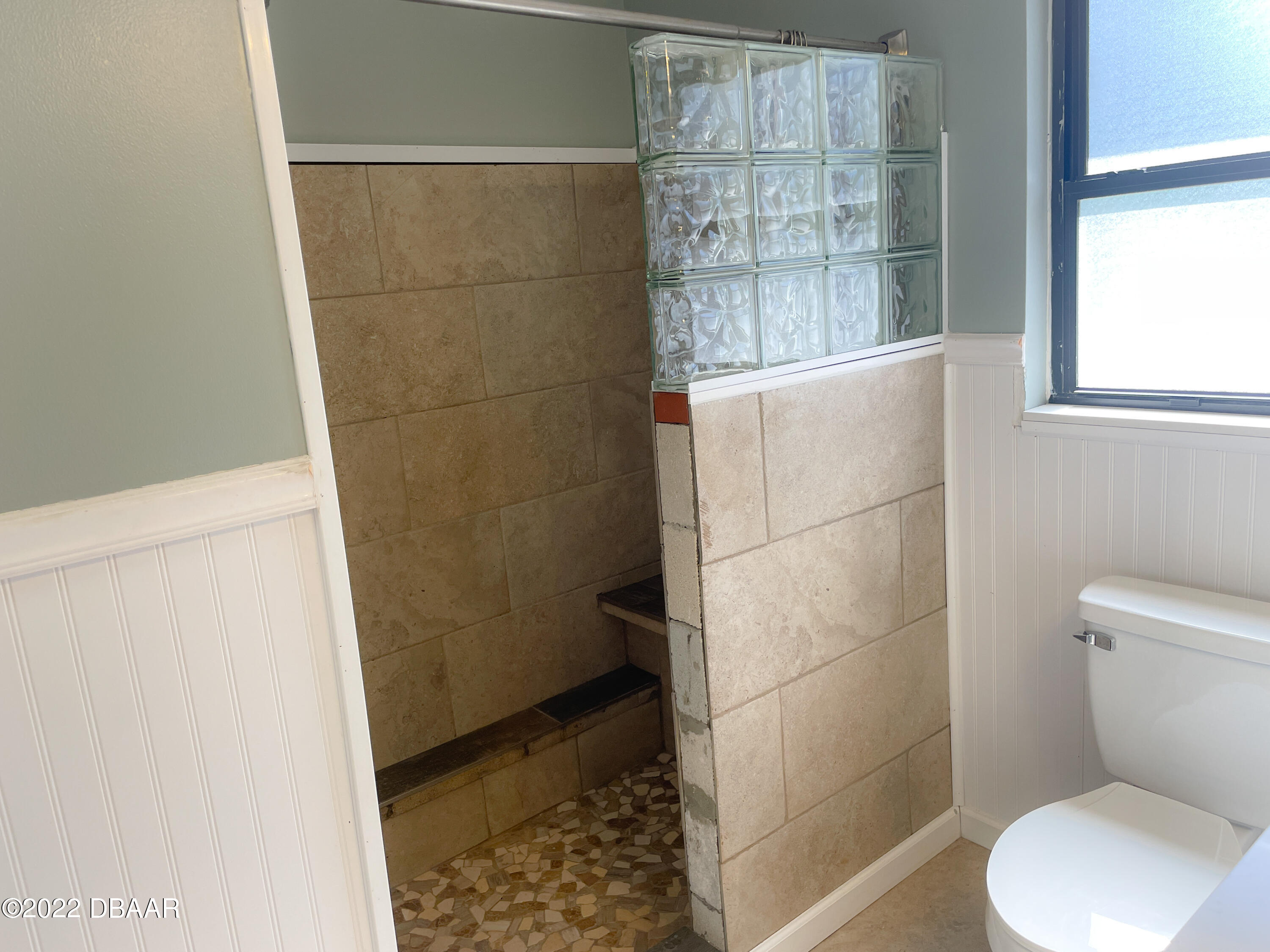 519 Big Tree Road South Daytona, FL 32119 - Photo 14 of 28 Shower