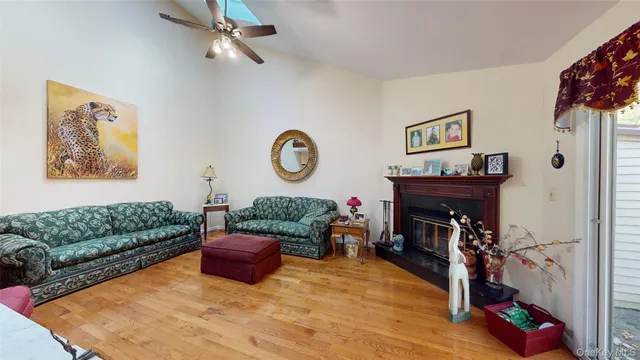 $455,000 | 15 Cherry Court, Highland Mills, NY 10930