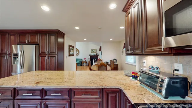 $455,000 | 15 Cherry Court, Highland Mills, NY 10930