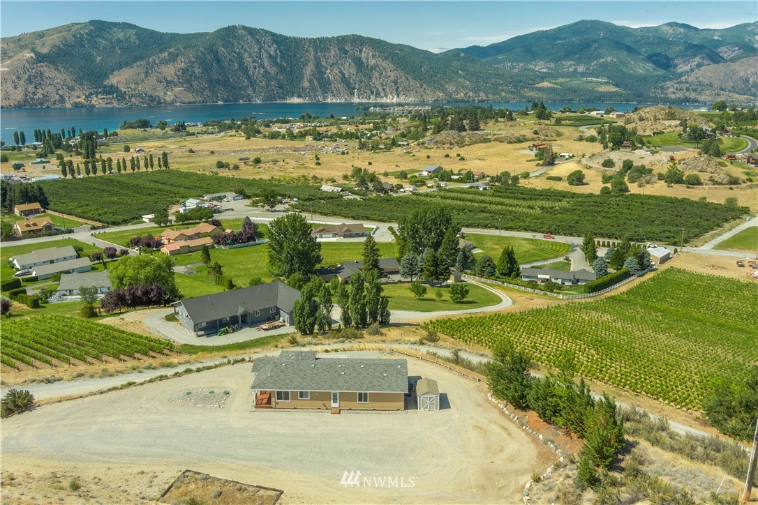 279 Mike Keys Road Manson, WA 98831 - Photo 2 of 38 Gallery Image 2