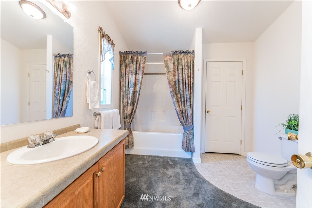 279 Mike Keys Road Manson, WA 98831 - Photo 11 of 38 Gallery Image 11