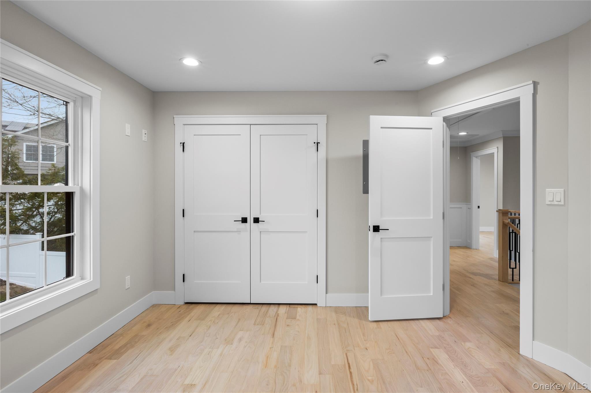 21 Devon Road Bethpage, NY 11714 - Photo 31 of 41
