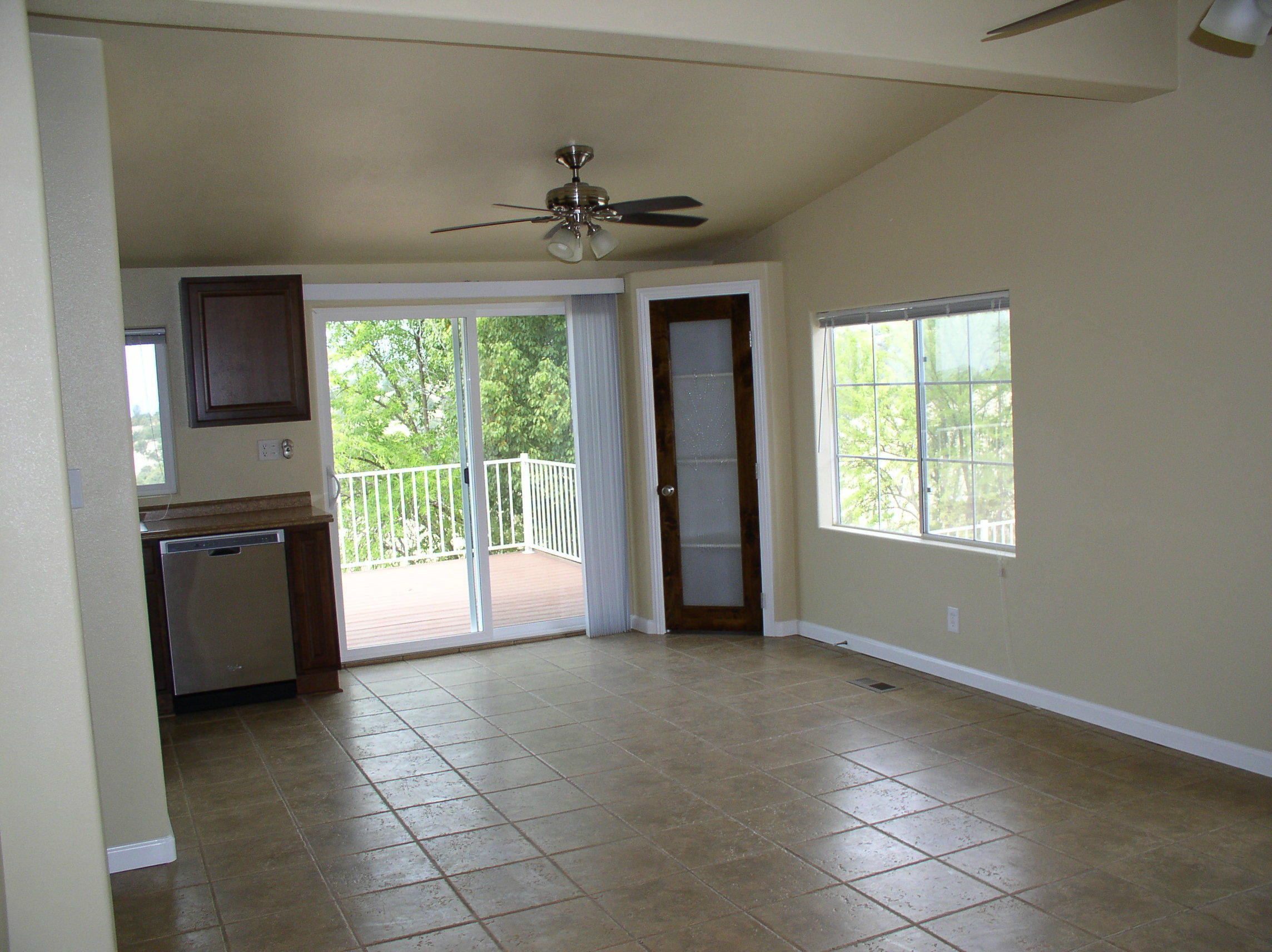 12318 Fern Road Whitmore, CA 96096 - Photo 3 of 34 Dining Area