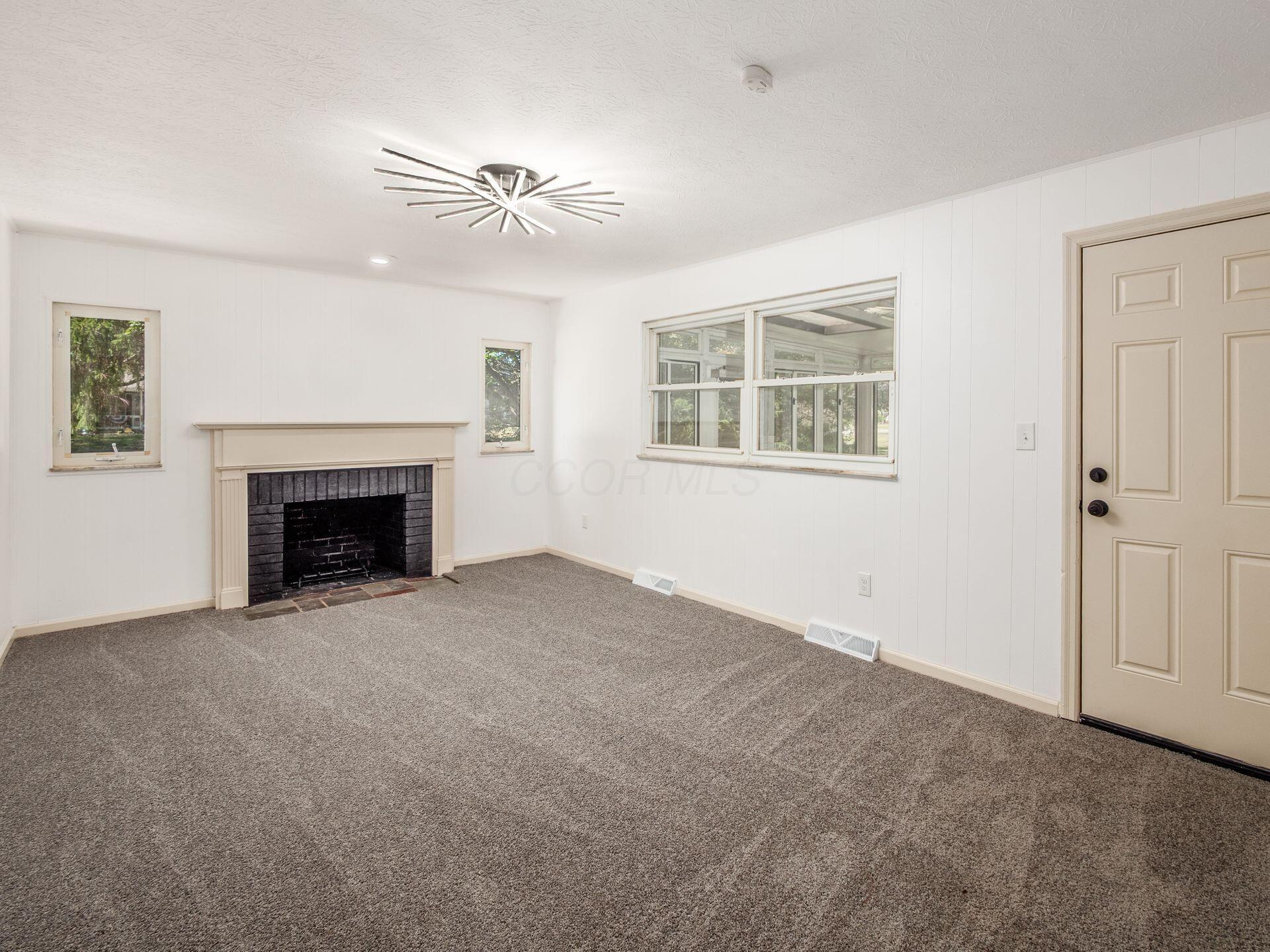 856 Cummington Road Columbus, OH 43213 - Photo 28 of 75 021_856c_A 856 Cummington 047