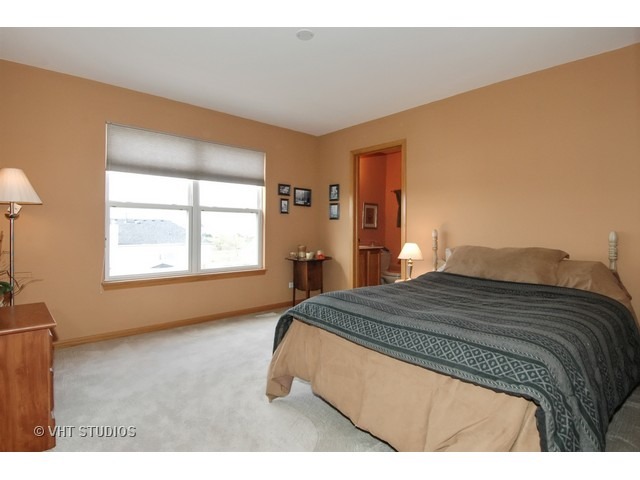 3511 High Ridge Road Carpentersville, IL 60110 - Photo 12 of 16