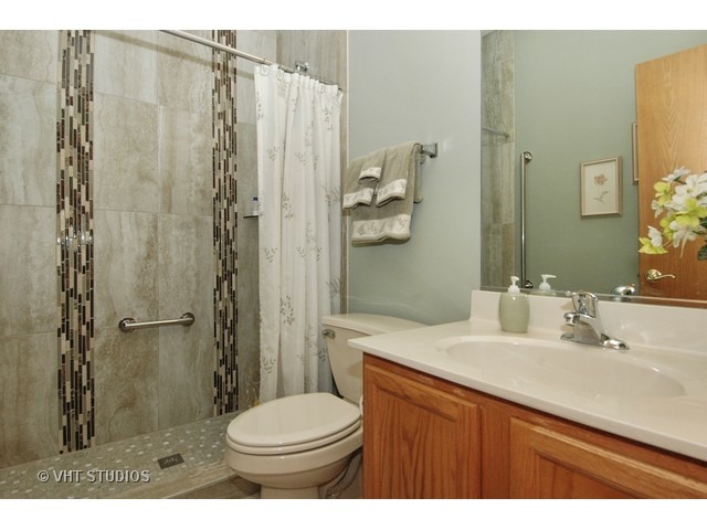 3511 High Ridge Road Carpentersville, IL 60110 - Photo 13 of 16