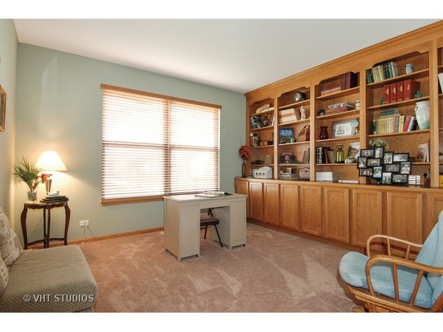 3511 High Ridge Road Carpentersville, IL 60110 - Photo 7 of 16